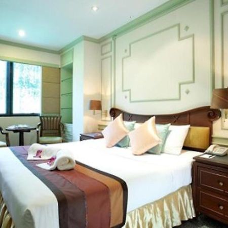 Majestic Suites Hotel Bangkok Dış mekan fotoğraf